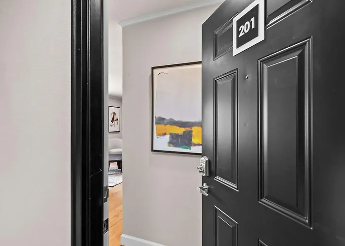 Newly Renovated Unit In Spfld #201 Apartamento